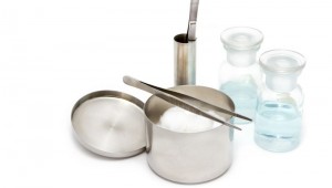 A set of dressing often used supplies in a medical for cleaning